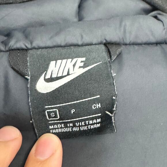 Nike Sportswear Womens Small Down Puffer Jacket Black White Tie Dye Print Hooded - Picture 3 of 7